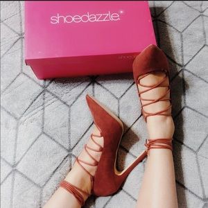 SoldNWT shoe dazzle heels